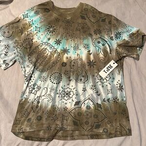 New RP1 Tie Dye Paisley Top